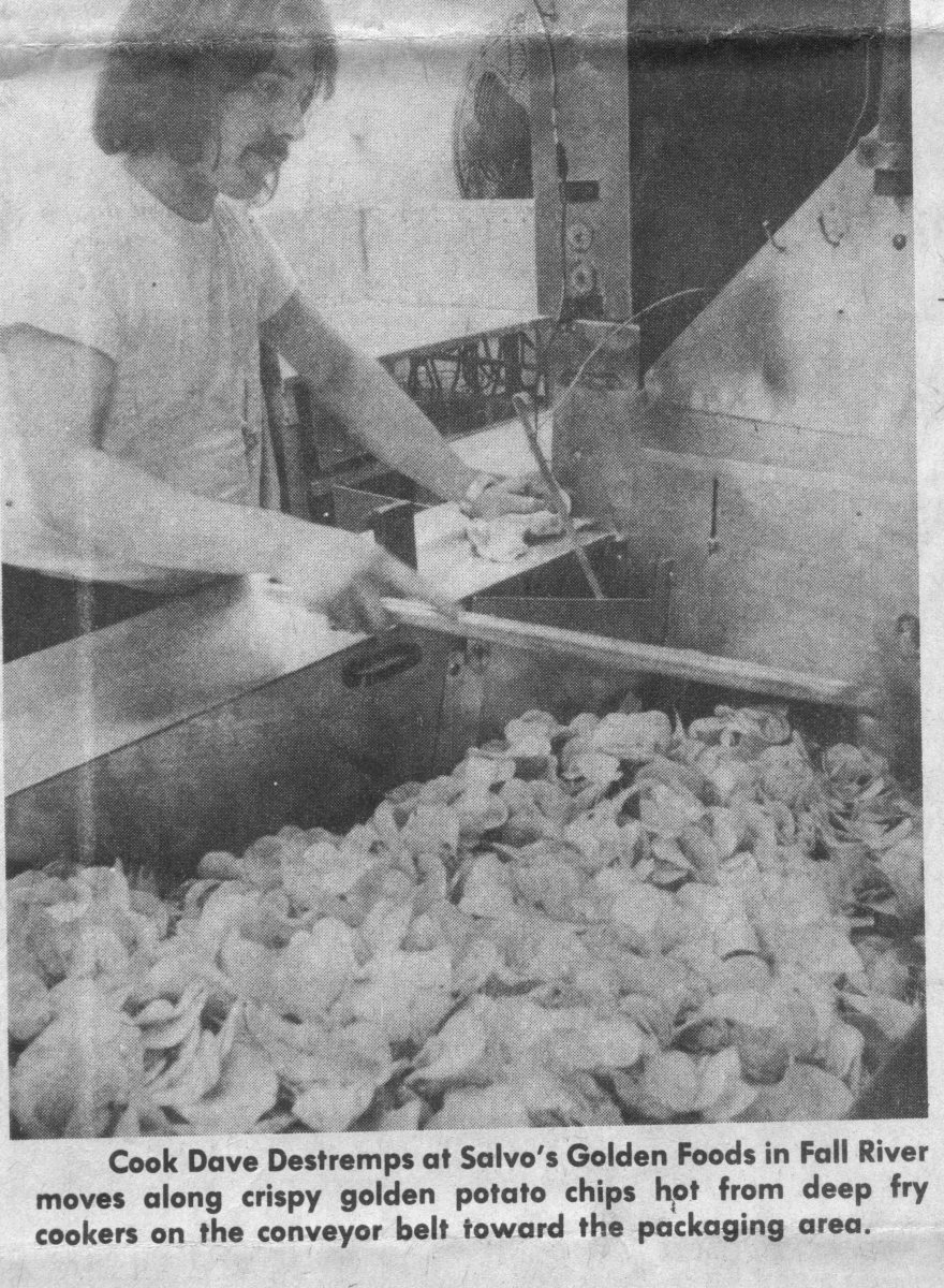 Potato-chips-on-deep-fry-cookers